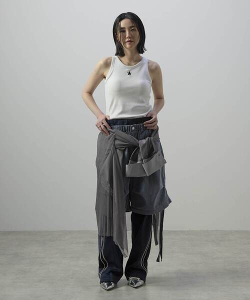 CONVERSE TOKYO（コンバーストウキョウ）の「SIDE LINE LOOSE TRACK PANTS（その他パンツ・レディース・ブラック/カーキ/チャコールグレー/ライトグレー・SMALL/MEDIUM/LARGE）」の10枚目の写真