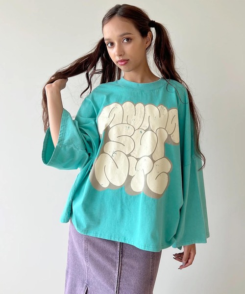 anna sui nyc(アナ スイ エヌ ワイ シー)の「anna sui nyc / アナスイエヌワイシー Graffiti BIG Tシャツ(Tシャツ/カットソー・レディース・ライトグリーン/ブラック・FREE)」の2枚目の写真