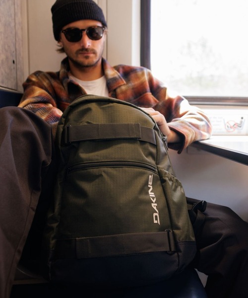 DAKINE(ダカイン)の「DAKINE ATLAS BACKPACK 2.0 21L バックパック/リュック 【2026年秋冬モデル】/ダカインリュックサック(バックパック/リュック・メンズ・ブラック/ピンク/マルチ・FREE)」の7枚目の写真