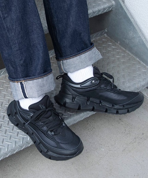 Reebok(リーボック)の「フロートジグ アンコール / FLOATZIG ENCORE(スニーカー・メンズ・ブラック×ホワイト/アイボリー/ブラック・29.0cm/25.0cm/30.0cm/28.5cm/28.0cm/27.5cm/27.0cm/25.5cm/31cm/26.5cm/26.0cm)」の3枚目の写真