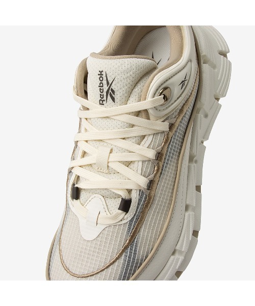 Reebok(リーボック)の「フロートジグ アンコール / FLOATZIG ENCORE(スニーカー・メンズ・ブラック×ホワイト/アイボリー/ブラック・29.0cm/25.0cm/30.0cm/28.5cm/28.0cm/27.5cm/27.0cm/25.5cm/31cm/26.5cm/26.0cm)」の21枚目の写真