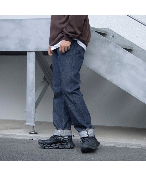 Reebok(リーボック)の「フロートジグ アンコール / FLOATZIG ENCORE(スニーカー・メンズ・ブラック×ホワイト/アイボリー/ブラック・29.0cm/25.0cm/30.0cm/28.5cm/28.0cm/27.5cm/27.0cm/25.5cm/31cm/26.5cm/26.0cm)」の12枚目の写真