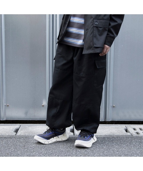 Reebok(リーボック)の「フロートジグ アンコール / FLOATZIG ENCORE(スニーカー・メンズ・ブラック×ホワイト/アイボリー/ブラック・29.0cm/25.0cm/30.0cm/28.5cm/28.0cm/27.5cm/27.0cm/25.5cm/31cm/26.5cm/26.0cm)」の9枚目の写真