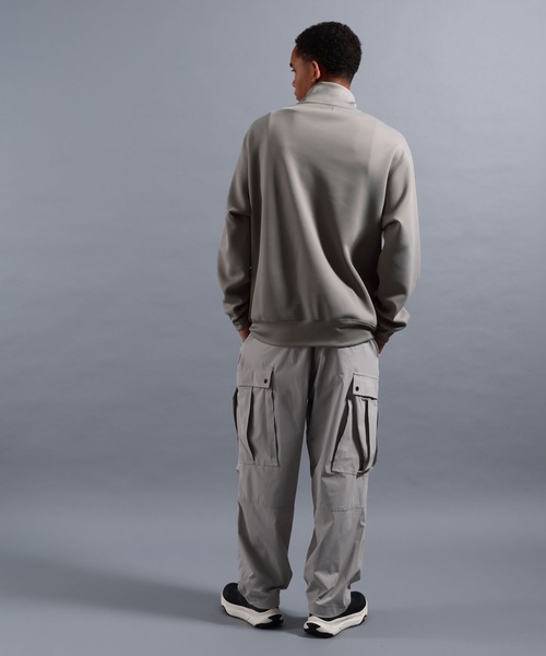 NUMERALS（ヌメラルズ）の「[NUMERALS]NO WORRIES DOUBLE KNIT HALF-ZIP PULLOVER（Tシャツ/カットソー・メンズ・グリーン/ブラック/グレー・MEDIUM/LARGE）」の11枚目の写真
