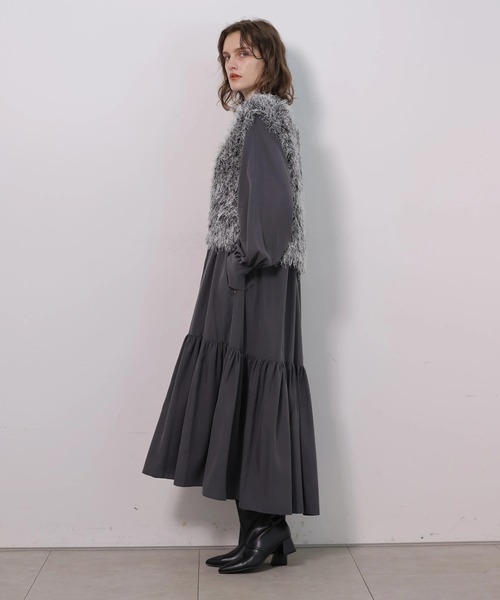 CADUNE(カデュネ)の「ティアードシャツワンピース(ワンピース・レディース・モカ/チャコールグレー・36/38)」の22枚目の写真
