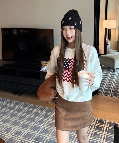 AVYL(アヴィル)の「ハート国旗柄 オーバーサイズジャガードニットプルオーバー(ニット/セーター・レディース・ホワイト/ネイビー・M)」の20枚目の写真