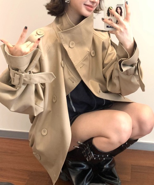 Vipoa（ヴィポア）の「Balloon hem short trench coat（トレンチコート・レディース・ベージュ・FREE）」の3枚目の写真
