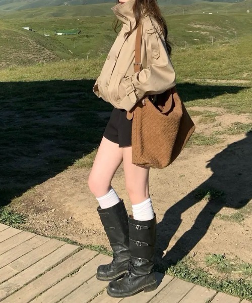 Vipoa（ヴィポア）の「Balloon hem short trench coat（トレンチコート・レディース・ベージュ・FREE）」の16枚目の写真