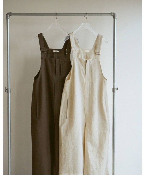 anuke（アンヌーク）の「Cotton Wide Salopette 62620304（その他パンツ・レディース・オフホワイト/ブラウン・38/36）」の3枚目の写真