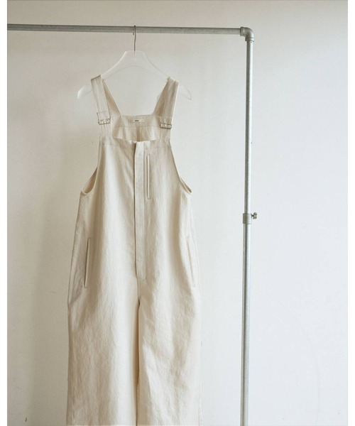 anuke（アンヌーク）の「Cotton Wide Salopette 62620304（その他パンツ・レディース・オフホワイト/ブラウン・38/36）」の4枚目の写真