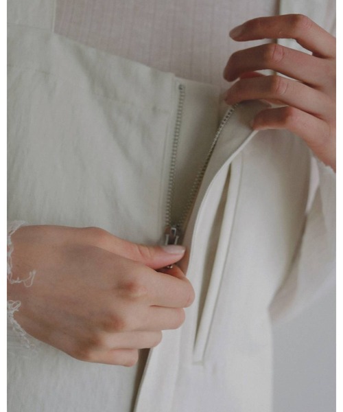 anuke（アンヌーク）の「Cotton Wide Salopette 62620304（その他パンツ・レディース・オフホワイト/ブラウン・38/36）」の7枚目の写真