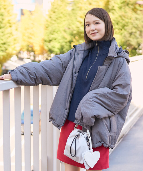 FREAK'S STORE（フリークスストア）の「PRIMALOFT モンスターパーカー ショート/プリマロフト 中わたジャケット（ダウンジャケット/コート・レディース・オリーブ/オフホワイト/その他15・MEDIUM/SMALL）」の3枚目の写真
