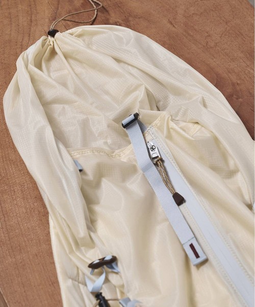 TODAYFUL(トゥデイフル)の「【TODAYFUL/トゥデイフル】Useful Sheer Backpack/シアーバックパック/リュック(バックパック/リュック・レディース・キナリ/ブラック/ライトブルー・FREE)」の7枚目の写真