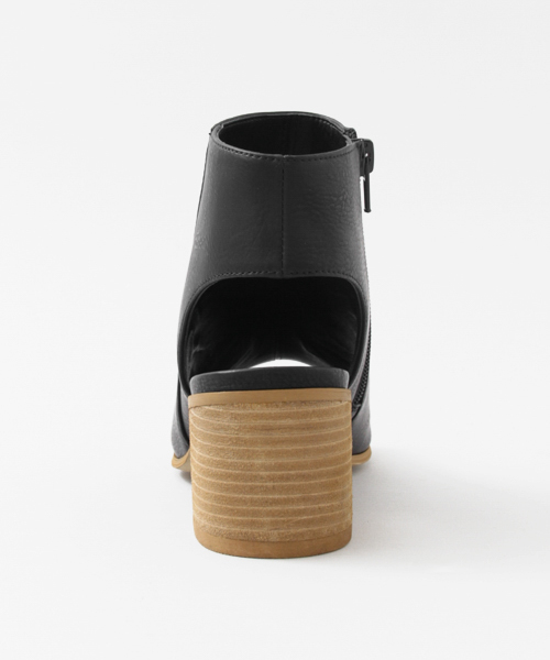 URBAN RESEARCH（アーバンリサーチ）の「jujube オ-プントゥブ-ティ（サンダル・レディース・ブラック/キャメル・36/37/38）」の5枚目の写真