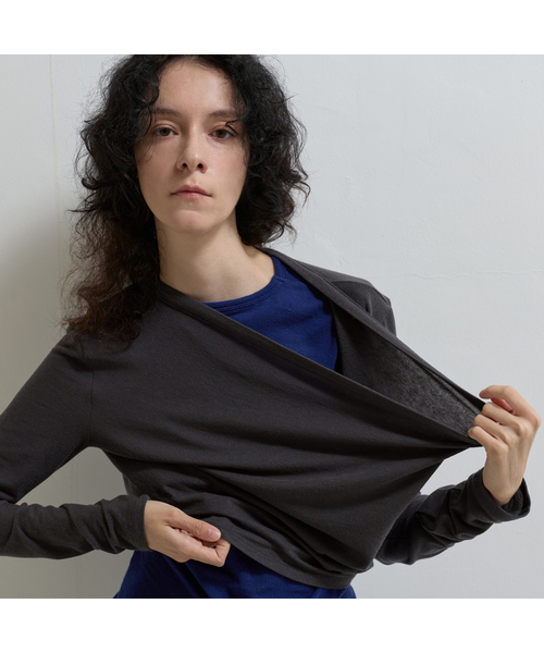 VOYONN(ボヨン)の「ウールレーヨンネックドレープクロップトップ グレー 0214(Tシャツ/カットソー・レディース・ダークグレー・FREE)」の1枚目の写真