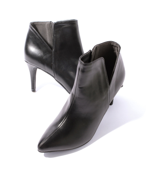 titivate（ティティベイト）の「ｻｲﾄﾞｶｯﾄｱｳﾄｱﾝｸﾙﾌﾞｰﾂ（ブーツ・レディース・キャメル/ブラック系その他/ブラック・L/M/LL/S）」の2枚目の写真