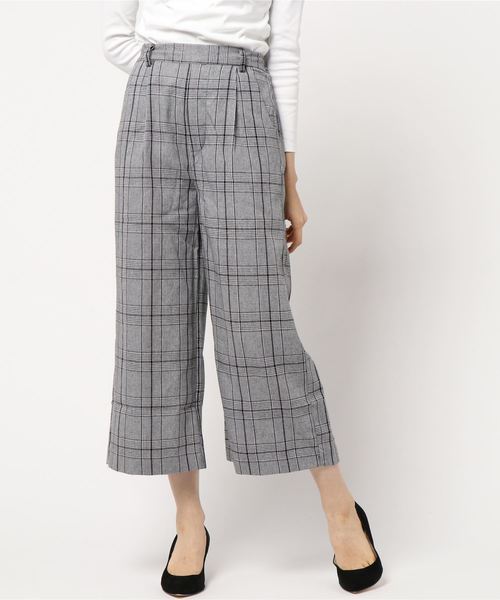 KOBE LETTUCE(コウベレタス)の「着丈が選べるイージーワイドフレアパンツ【セットアップOK】(その他パンツ・レディース・ボルドー/グレー/ブラック/テラコッタ/ベージュ/ネイビー/ストライプ/ライトグレー/ピンク/オフホワイト/その他1/ライトカーキ/ブルー系その他/イエロー/ブラック系その他/ブラウン系その他/ブルー/グレー系その他/その他2/カーキ/ブルー系その他3/ピンク系その他/グリーン系その他/ブルー系その他2/レッド系その他/ホワイト系その他/ブラック系その他3/ベージュ系その他/グレー系その他2/ブラック系その他2/ベージュ系その他2/クリーム/パープル/パープル系その他/ブラウン系その他2/グリーン系その他2/グリーン系その他3/グリーン系その他4/グリーン系その他5/ブラック系その他5/ブラウン系その他3/ブラック系その他4/ベージュ系その他3/ブルー系その他4/グレー系その他3/オレンジ系その他/モカ/ベージュ系その他4/ブラウン系その他4/ブラウン系その他5/ブルー系その他5/ブルー系その他6/ピンク系その他3/ピンク系その他4/ピンク系その他2/ベージュ系その他5/ベージュ系その他6/ホワイト系その他2・FREE)」の10枚目の写真