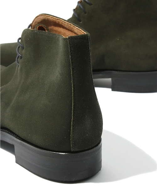 SHIPS（シップス）の「ALFRED SARGENT: スエードチャッカブーツ