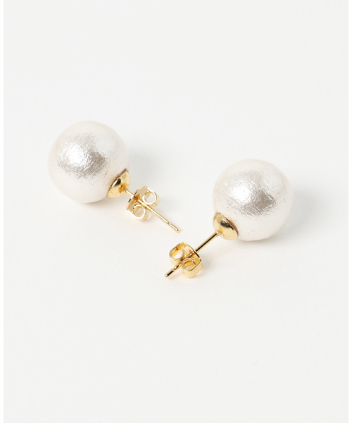 TONE SELECT GOODS(トーンセレクトグッズ)の「【i.o】コットンパールピアス(ピアス(両耳用)・レディース・ホワイト・FREE)」の2枚目の写真