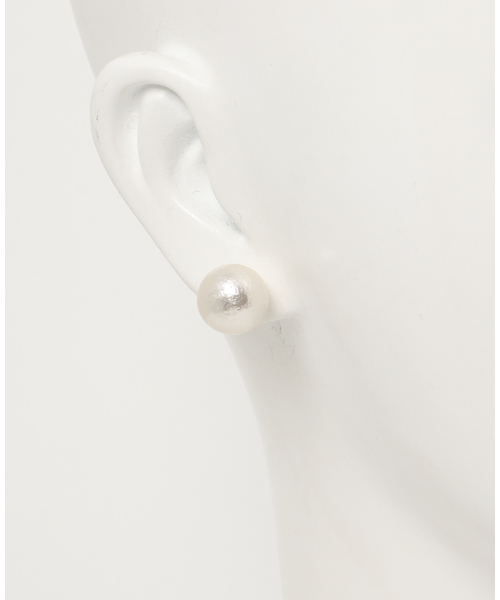 TONE SELECT GOODS(トーンセレクトグッズ)の「【i.o】コットンパールピアス(ピアス(両耳用)・レディース・ホワイト・FREE)」の3枚目の写真