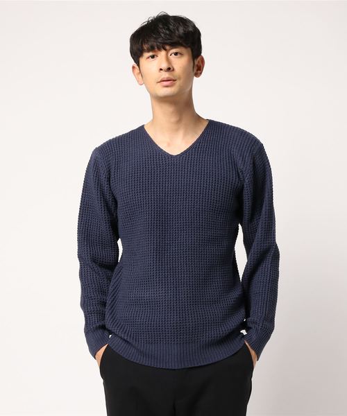 AZUL by moussy（アズールバイマウジー）の「Washable畦Vネックプルオーバー（ニット/セーター・メンズ・ホワイト/トップグレー/ブラック/ネイビー・LARGE/MEDIUM/SMALL/X-LARGE/X-SMALL）」の4枚目の写真