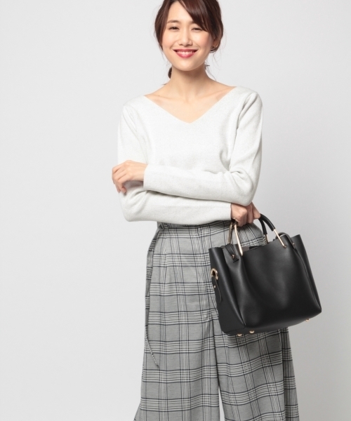 BLISS POINT(ブリスポイント)の「レザータッチ4WAYBAG/780026(トートバッグ・レディース・ライトグレー/ブラック/ベージュ/ピンク/ライトブルー/ライトベージュ/ホワイト・ONE SIZE)」の1枚目の写真