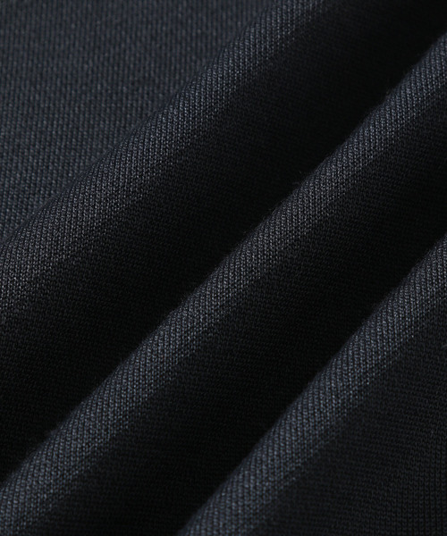 ADAM ET ROPE'(アダムエロペ)の「ONOメリヤス カットオフスリーブT(スウェット・メンズ・ブラック/サックスブルー/グリーン/キナリ/レッド系その他4・M/L)」の21枚目の写真