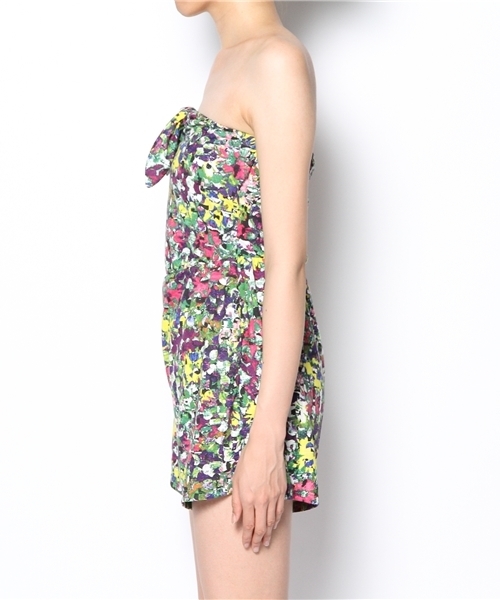 TOPSHOP（トップショップ）の「FLORAL DOT BANDEAU PLAYSUIT（サロペット/オーバーオール・レディース・マルチ・10/8/6）」の2枚目の写真