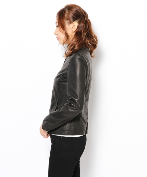 allureville ノーカラージャケット ブラック サイズ2 allureville ジャケット ノーカラージャケット ピンストライプカラー