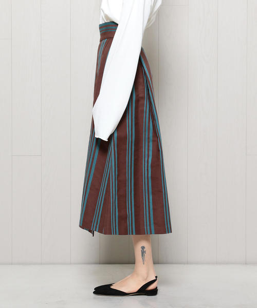 H　BEAUTY&YOUTH UNITED ARROWS（エイチビューティーアンドユースユナイテッドアローズ）の「＜H＞WRAP SKIRT/スカート о（スカート・レディース・ナチュラル/ダークブラウン・SMALL/MEDIUM）」の6枚目の写真
