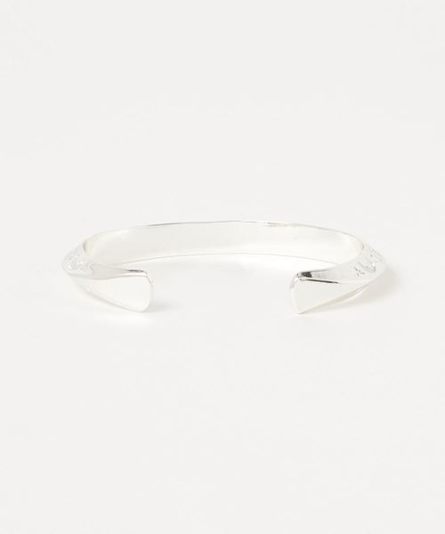 TONE SELECT GOODS（トーンセレクトグッズ）の「Nativeスタンプバングルmade in JAPAN(OG)（バングル/リストバンド・レディース・シルバー・FREE）」の2枚目の写真