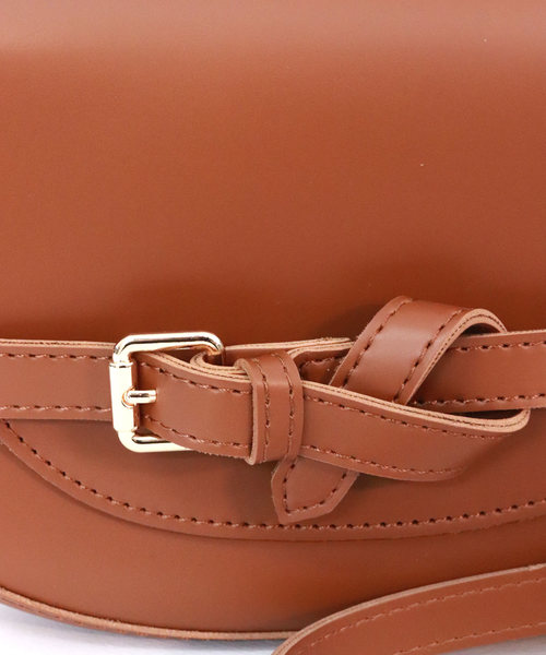 florist(フローリスト)の「タイベルトプレーンショルダーバッグ(ショルダーバッグ・レディース・ホワイト/ブラック/ブラウン/キャメル・FREE)」の9枚目の写真