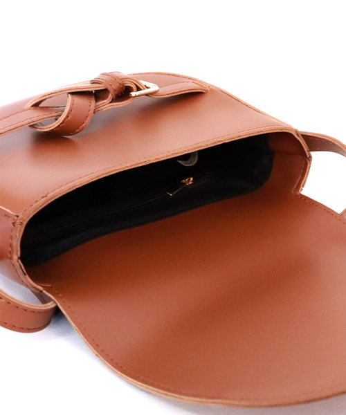 florist(フローリスト)の「タイベルトプレーンショルダーバッグ(ショルダーバッグ・レディース・ホワイト/ブラック/ブラウン/キャメル・FREE)」の12枚目の写真