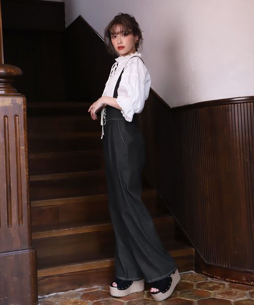 one after another NICE CLAUP(ワンアフターアナザーナイスクラップ)の「サスペンダー付レースアップワイドパンツ(その他パンツ・レディース・ブラック/ブラウン/オフホワイト/ブルー・FREE)」の12枚目の写真