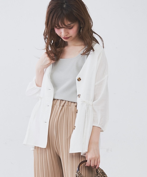 natural couture(ナチュラルクチュール)の「ウエストドロストVネックブラウス(シャツ/ブラウス・レディース・オフホワイト/ブラウン系その他/ドット/レンガ・FREE)」の2枚目の写真