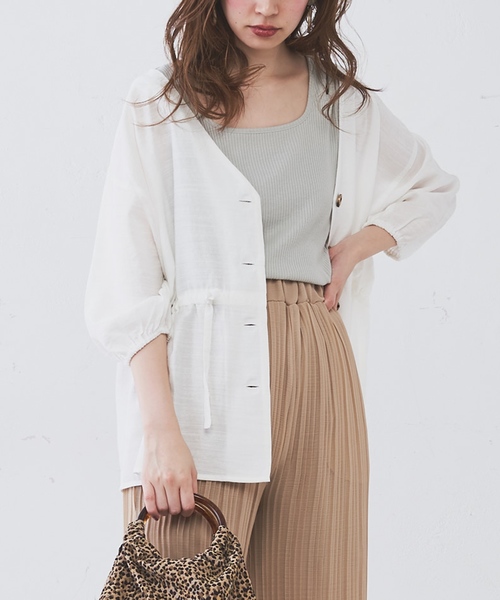 natural couture(ナチュラルクチュール)の「ウエストドロストVネックブラウス(シャツ/ブラウス・レディース・オフホワイト/ブラウン系その他/ドット/レンガ・FREE)」の7枚目の写真