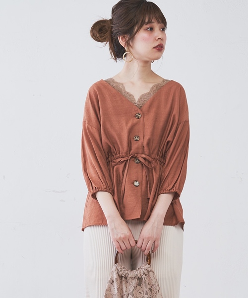 natural couture(ナチュラルクチュール)の「ウエストドロストVネックブラウス(シャツ/ブラウス・レディース・オフホワイト/ブラウン系その他/ドット/レンガ・FREE)」の12枚目の写真