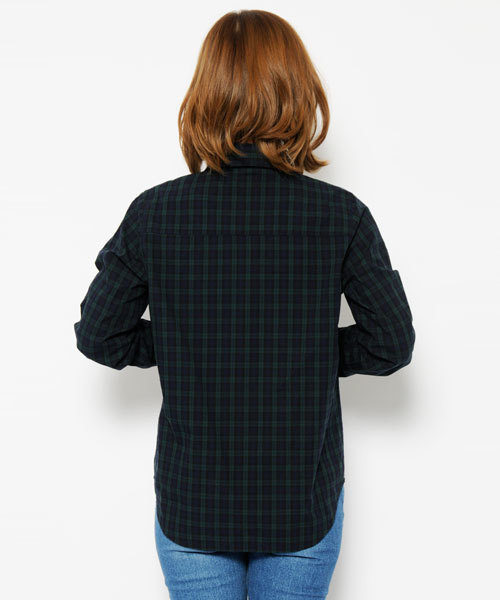 X-girl（エックスガール）の「BASIC BD SHIRT（シャツ/ブラウス・レディース・ホワイト/ブラック/レッド/ネイビー・1/2）」の6枚目の写真