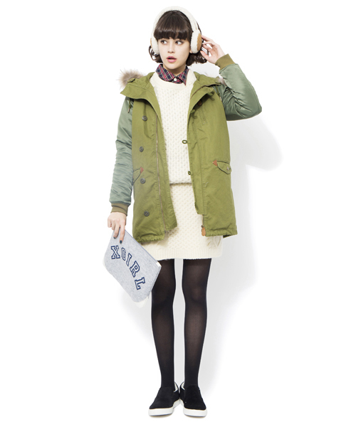 X-girl（エックスガール）の「BASIC BD SHIRT（シャツ/ブラウス・レディース・ホワイト/ブラック/レッド/ネイビー・1/2）」の10枚目の写真