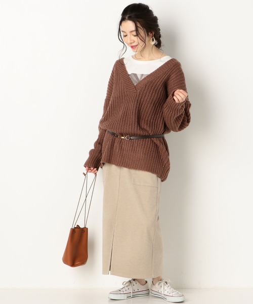 archives（アルシーヴ）の「深VネックBIGプルオーバー（ニット/セーター・レディース・オフホワイト/グリーン/モカ・MEDIUM）」の10枚目の写真