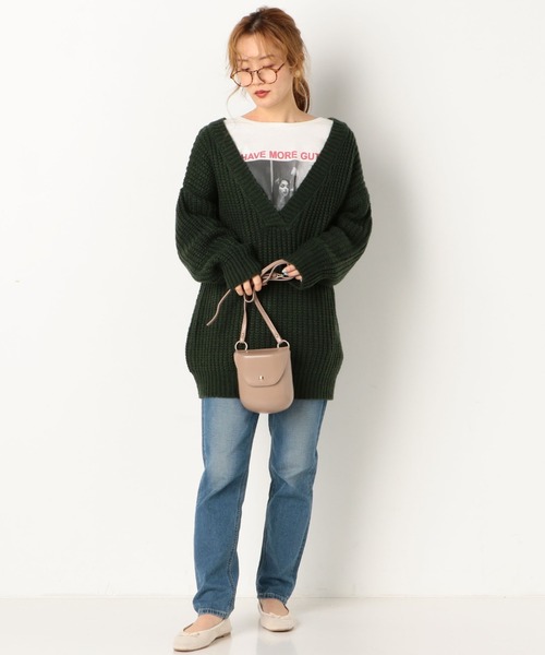 archives（アルシーヴ）の「深VネックBIGプルオーバー（ニット/セーター・レディース・オフホワイト/グリーン/モカ・MEDIUM）」の13枚目の写真