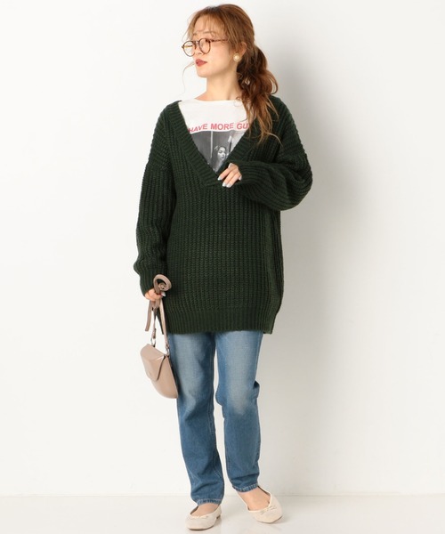 archives（アルシーヴ）の「深VネックBIGプルオーバー（ニット/セーター・レディース・オフホワイト/グリーン/モカ・MEDIUM）」の14枚目の写真