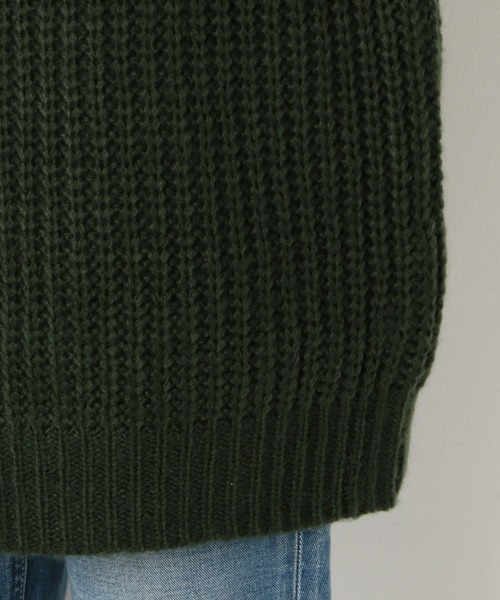 archives（アルシーヴ）の「深VネックBIGプルオーバー（ニット/セーター・レディース・オフホワイト/グリーン/モカ・MEDIUM）」の21枚目の写真