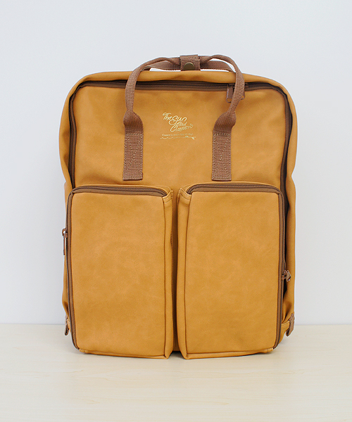 CIAOPANIC(チャオパニック)の「【The Sun And Classic/TSAC】Leather BOX 2WAY DAYPACK(バックパック/リュック・レディース・ブラック/ブラウン/ネイビー/キャメル・FREE)」の8枚目の写真