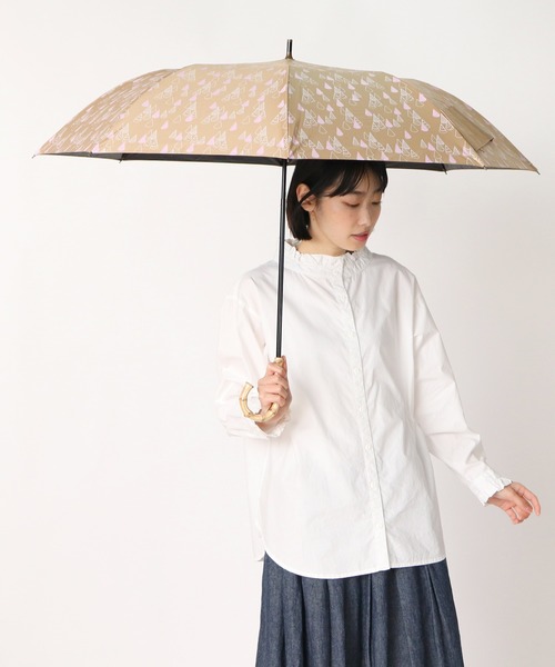 salle de bal（サルデバル）の「∴晴雨兼用傘 C/Cティピー柄プリントショートワイド 27387 SGT（折りたたみ傘・レディース・ベージュ/オフホワイト/ピンク・FREE）」の2枚目の写真