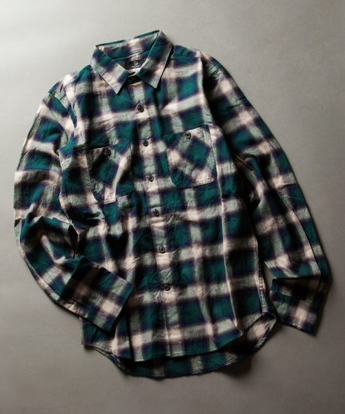 BEAUTY&YOUTH UNITED ARROWS(ビューティーアンドユースユナイテッドアローズ)の「【WEB限定】by ∴ オンブレ チェック レギュラーカラー シャツ ◆(シャツ/ブラウス・メンズ・レッド/イエロー/ケリー/ブラック・LARGE/SMALL/MEDIUM)」の3枚目の写真