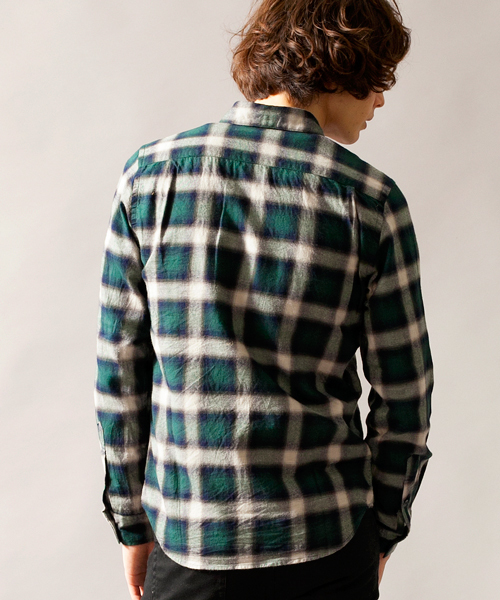 BEAUTY&YOUTH UNITED ARROWS(ビューティーアンドユースユナイテッドアローズ)の「【WEB限定】by ∴ オンブレ チェック レギュラーカラー シャツ ◆(シャツ/ブラウス・メンズ・レッド/イエロー/ケリー/ブラック・LARGE/SMALL/MEDIUM)」の14枚目の写真