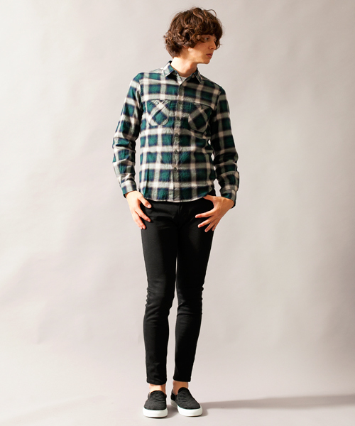 BEAUTY&YOUTH UNITED ARROWS(ビューティーアンドユースユナイテッドアローズ)の「【WEB限定】by ∴ オンブレ チェック レギュラーカラー シャツ ◆(シャツ/ブラウス・メンズ・レッド/イエロー/ケリー/ブラック・LARGE/SMALL/MEDIUM)」の16枚目の写真
