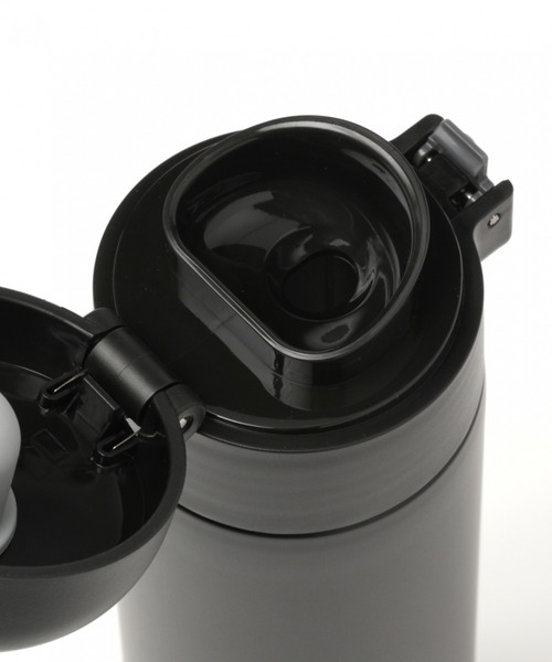 LAKOLE（ラコレ）の「【保温保冷】ワンタッチポータブルタンブラー[500ml] / 876156（水筒・レディース・ブラック/グレー/桜/アイボリー/ネイビー/ブルー/ベージュ/サックスブルー/イエロー/カーキ/ダークブルー/グリーン・FREE）」の16枚目の写真