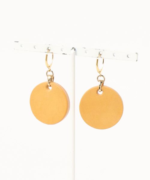 LAPUIS(ラピュイ)の「Lauis(ラピュイ)ARITA Bicolor Pierce(ピアス(両耳用)・レディース・ベージュ/オレンジ/ホワイト・FREE)」の9枚目の写真
